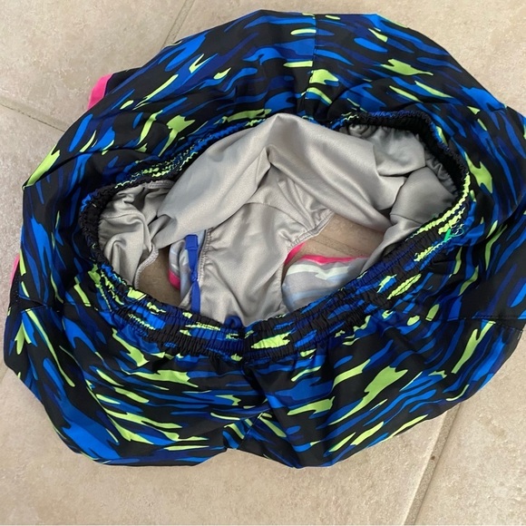 Nike Women's Dri-Fit Printed Running Shorts Tempo Blue Pink Size Medium Run - Picture 3 of 4